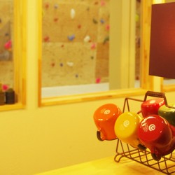 店舗・料金案内 | 《福岡/長崎》ボルダリングを始めるならモノ