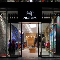 ARC'TERYX トートバッグ 新宿店開店レセプション限定 アークテリクス新宿ブランドストアが11月30日にオープン | 山と溪谷社